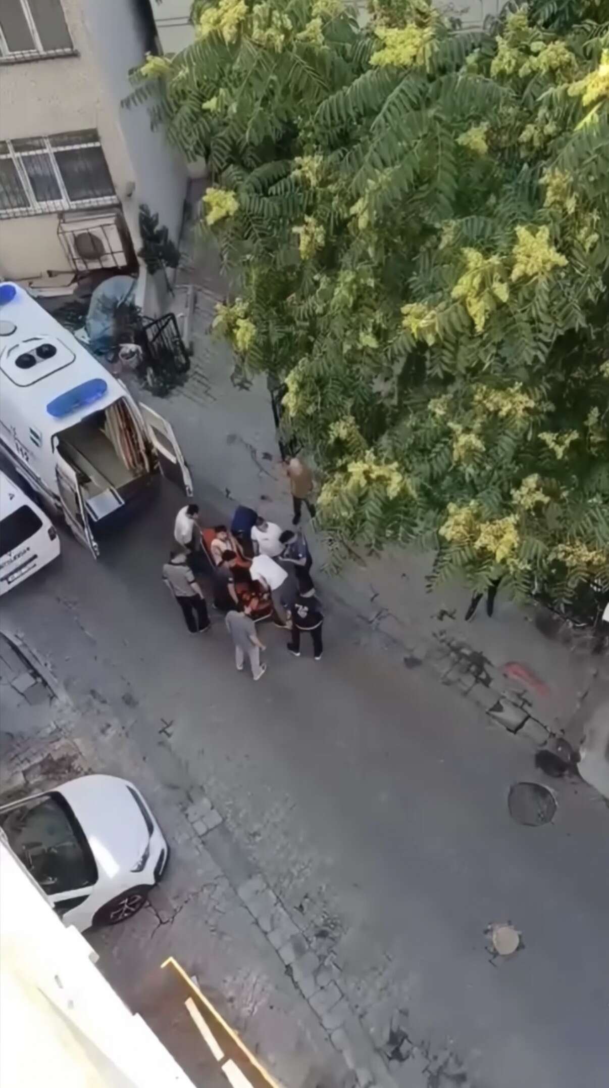 23 yaşındaki genç, çocukluk arkadaşını vurdu! Sebebi eski nişanlısı çıktı 2